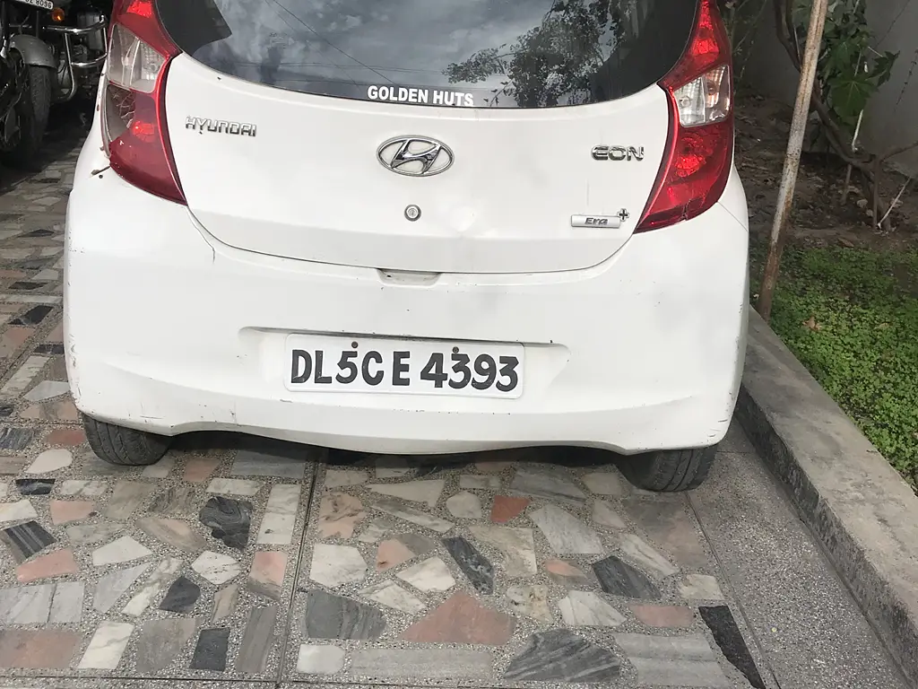 Second Hand Hyundai Eon Era + in Dehradun