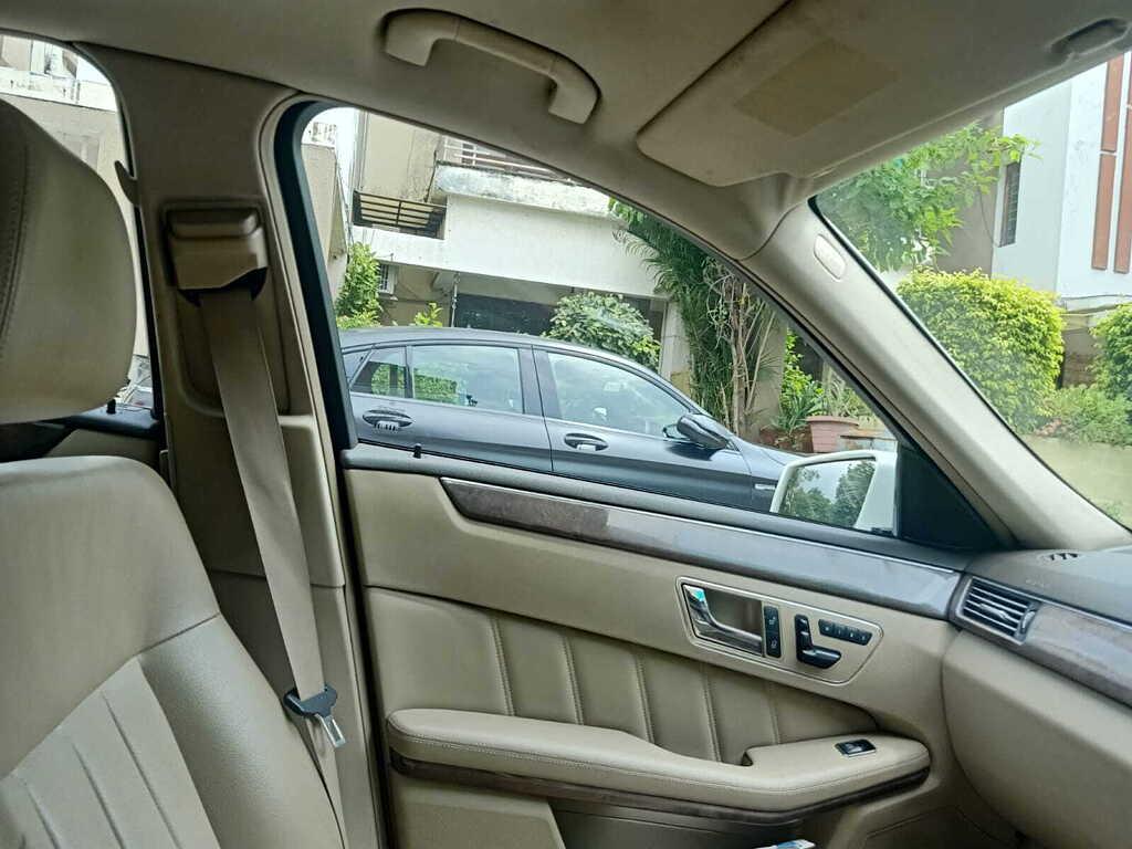 Second Hand Mercedes-Benz E-Class [2009-2013] E250 CDI BlueEfficiency in Ahmedabad