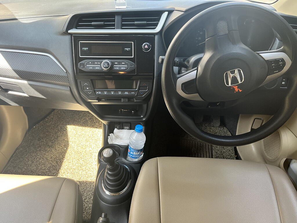 Second Hand Honda Brio S MT in Bangalore