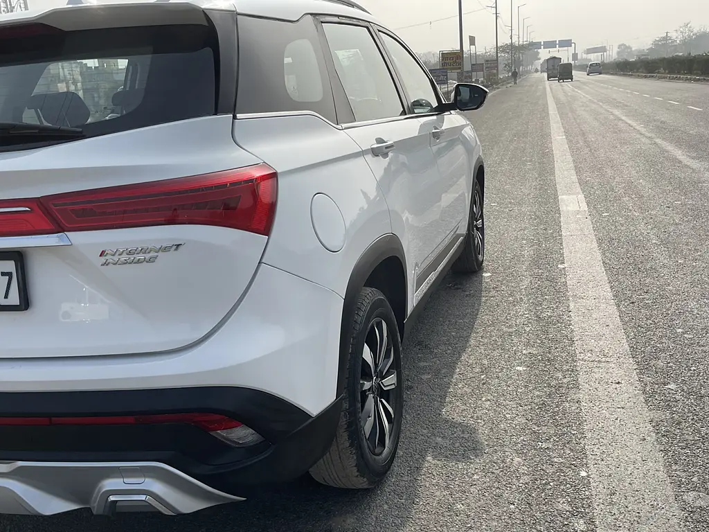 Second Hand MG Hector [2019-2021] Sharp 2.0 Diesel [2019-2020] in Lucknow