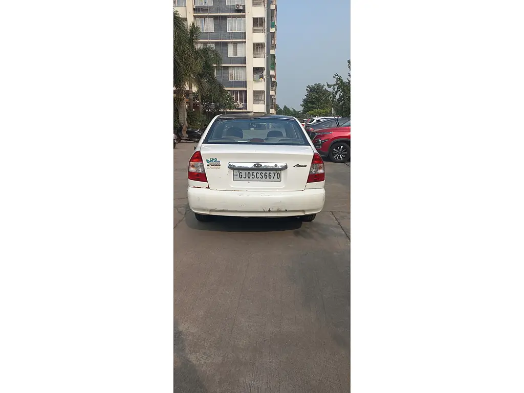Second Hand Hyundai Accent CNG in Surat