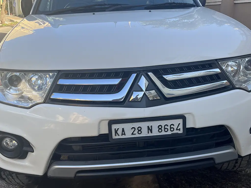 Second Hand Mitsubishi Pajero Sport 2.5 AT in Bangalore