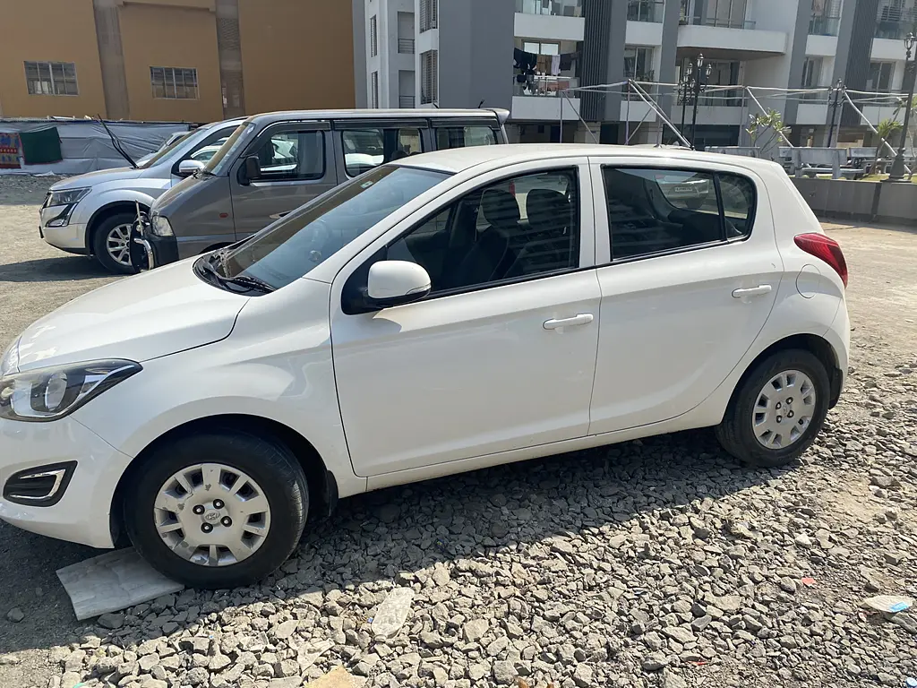 Second Hand Hyundai i20 [2012-2014] Magna 1.4 CRDI in Surat