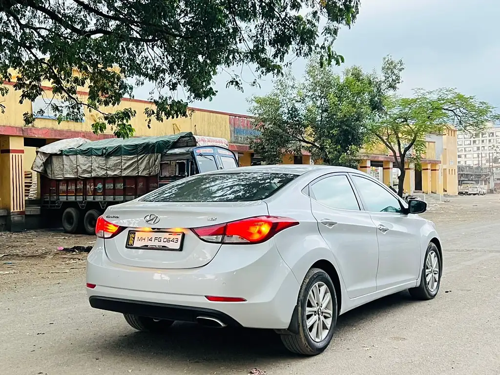 Second Hand Hyundai Elantra [2015-2016] 1.6 SX AT in Mumbai