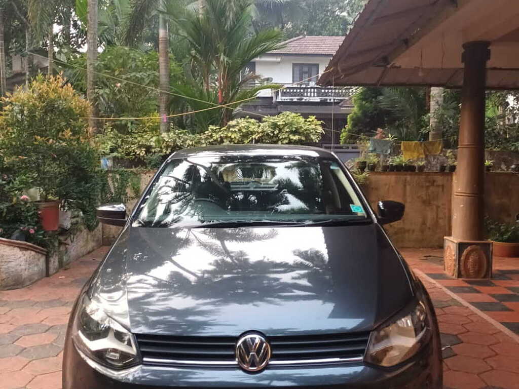 Second Hand Volkswagen Polo [2014-2015] Highline1.2L (P) in Kozhikode