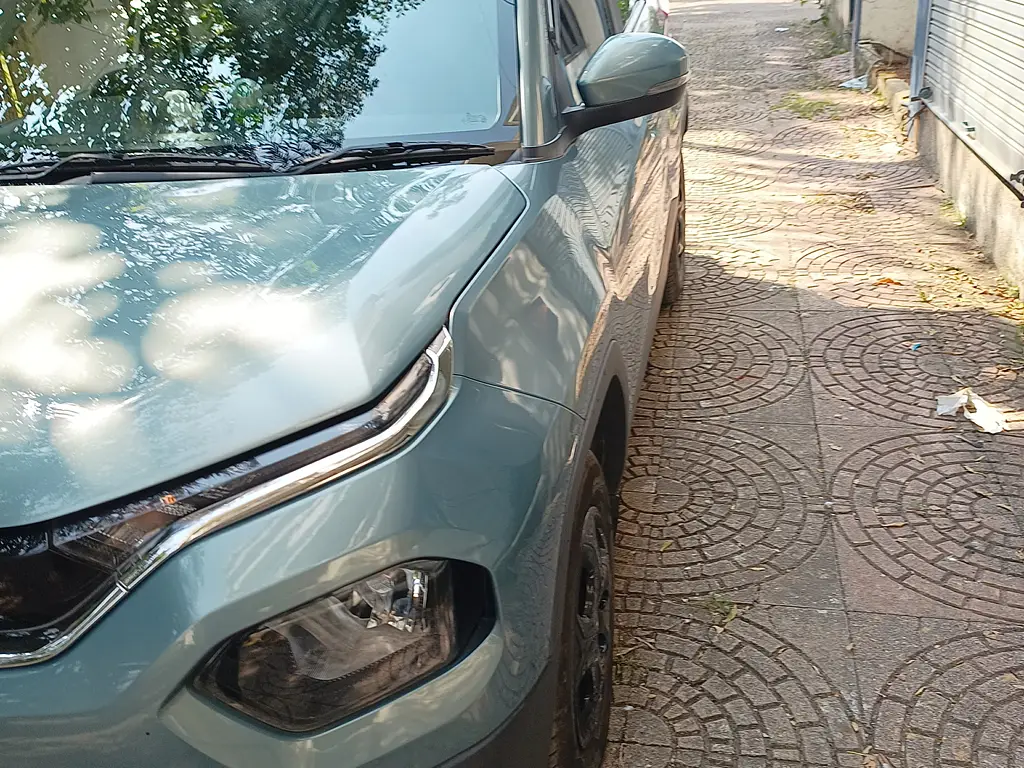Second Hand Tata Punch Accomplished MT [2021-2023] in Daman