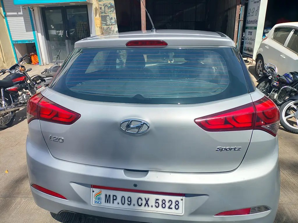 Second Hand Hyundai Elite i20 [2017-2018] Sportz 1.2 in Indore