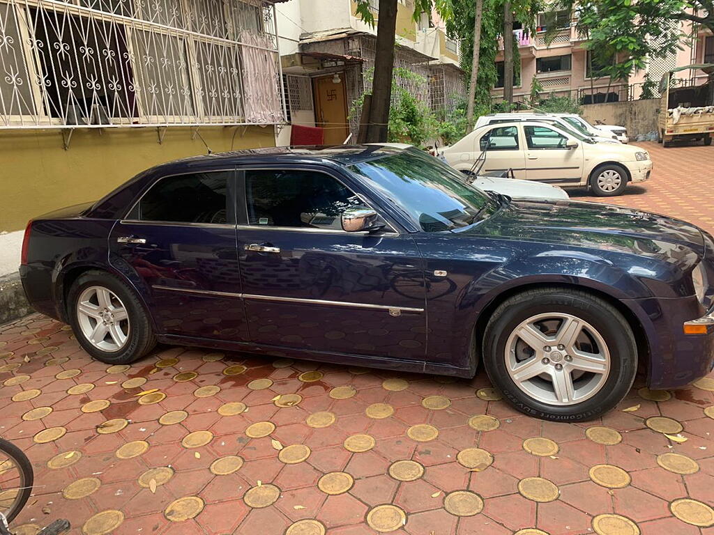 Used Chrysler Avenger 1.6 Saloon in Pune