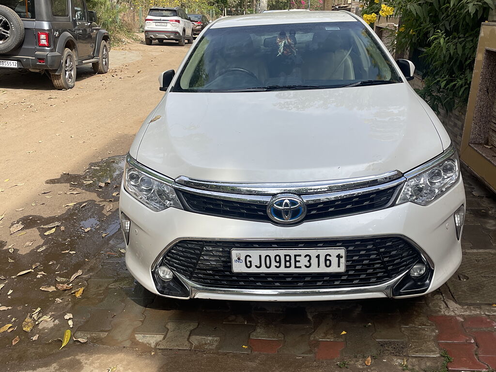 Used Toyota Camry [2015-2019] Hybrid in Gandhinagar