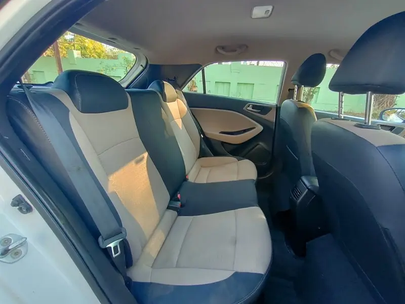 Second Hand Hyundai Elite i20 [2016-2017] Magna 1.4 CRDI [2016-2017] in Indore