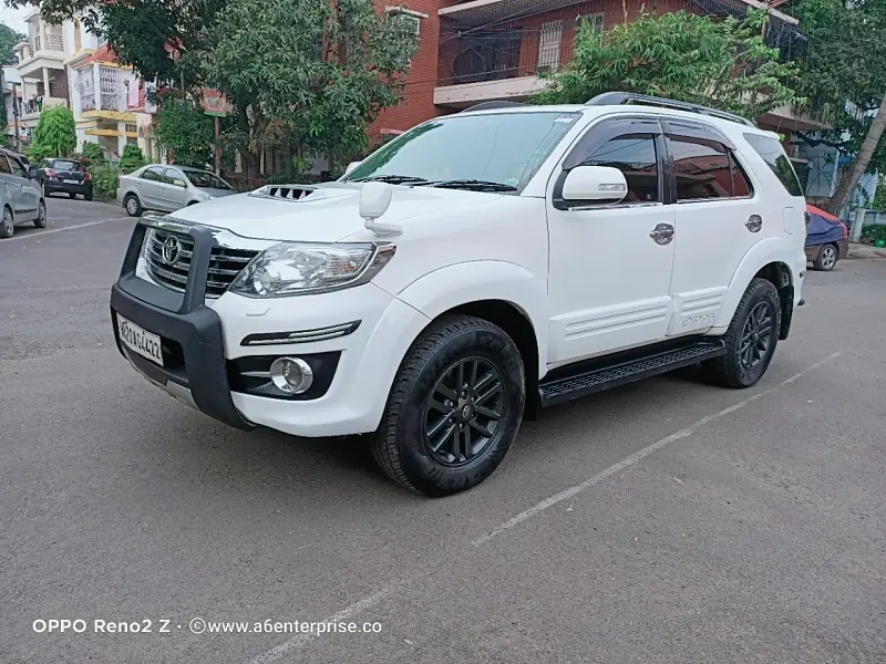 Second Hand Toyota Fortuner [2012-2016] 3.0 4x2 AT in Kolkata