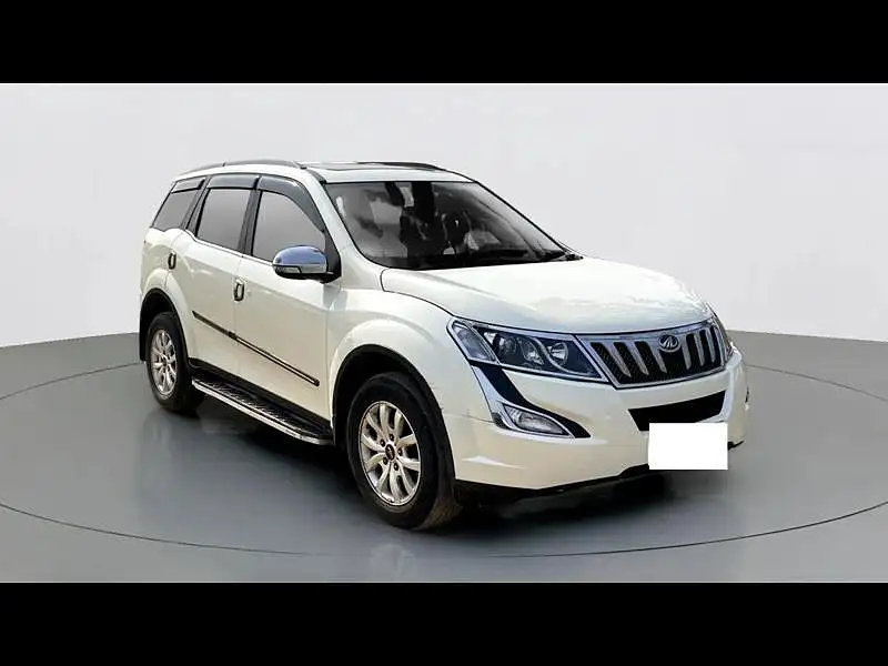 Second Hand Mahindra XUV500 [2015-2018] W10 AWD AT in Kolkata
