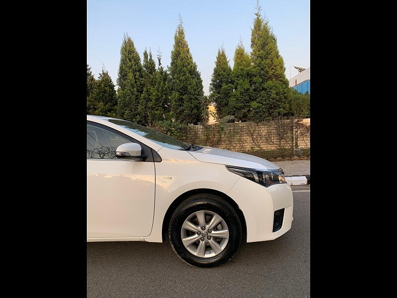 Second Hand Toyota Corolla Altis [2014-2017] G AT Petrol in Chandigarh