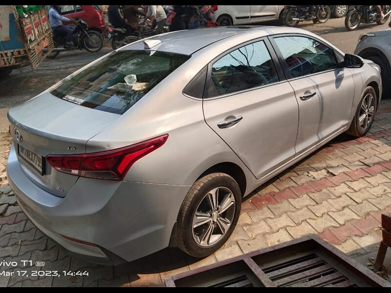 Second Hand Hyundai Verna [2017-2020] SX (O) 1.6 VTVT AT in Kanpur