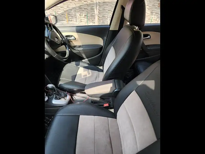 Second Hand Volkswagen Ameo Highline Plus 1.5L AT (D)16 Alloy in Lucknow