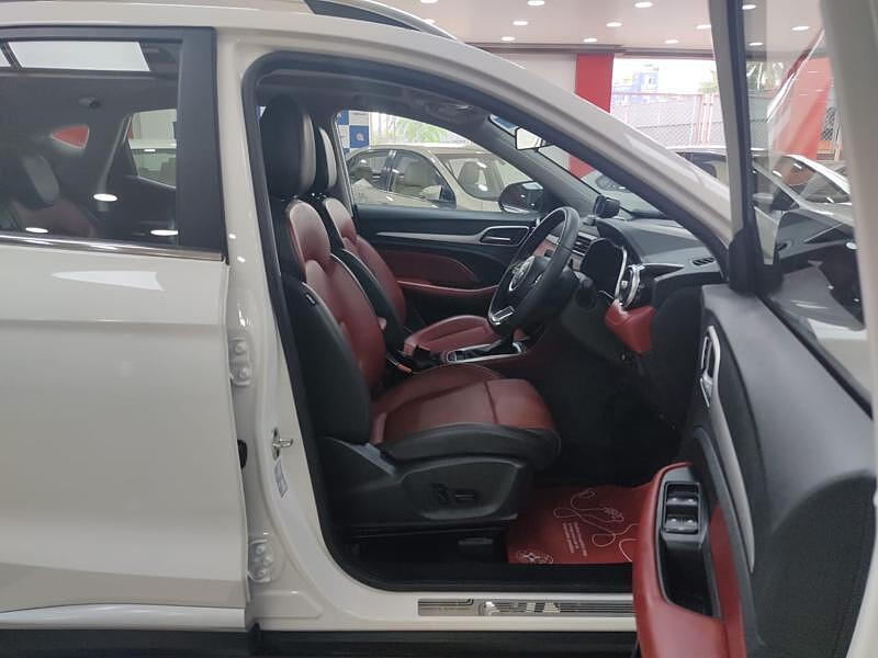 Second Hand MG Astor Savvy 1.5 CVT S Red in Bangalore