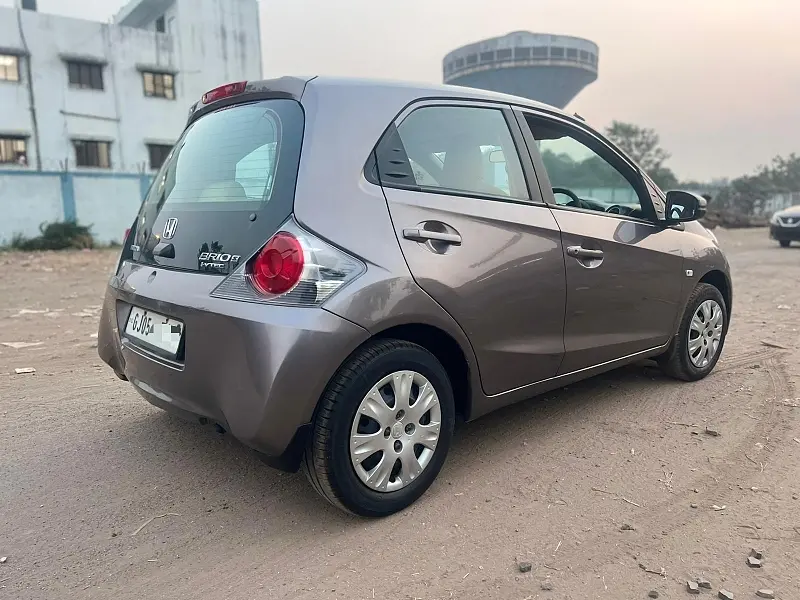 Second Hand Honda Brio [2013-2016] S MT in Surat