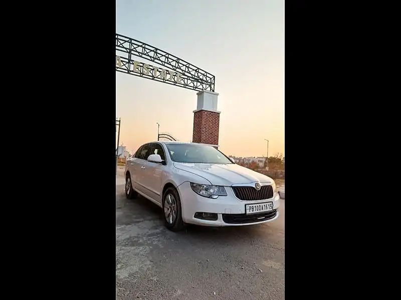 Second Hand Skoda Superb [2009-2014] Elegance 2.0 TDI CR AT in Ludhiana