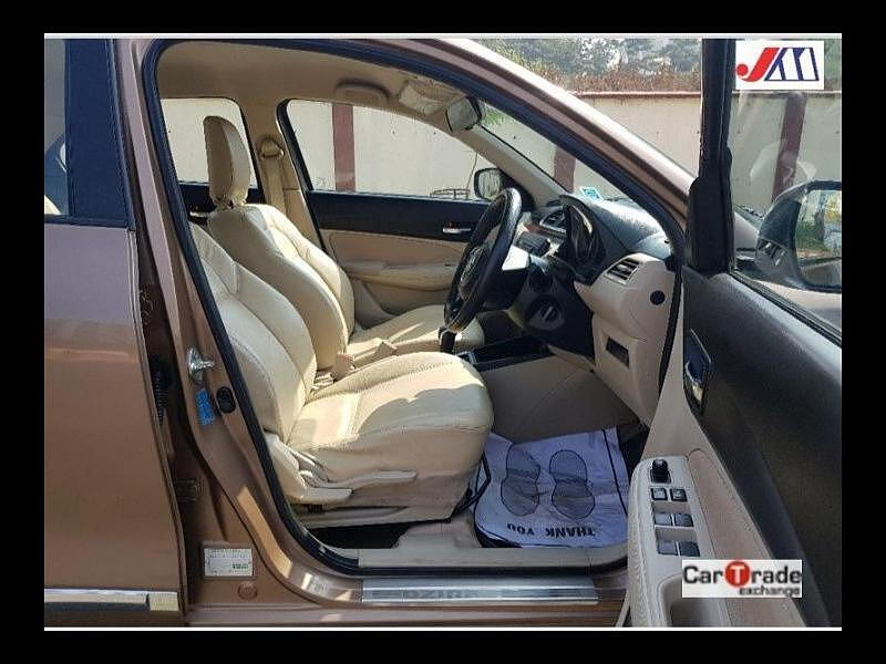Second Hand Maruti Suzuki Swift [2018-2021] VXi AMT [2018-2019] in Ahmedabad