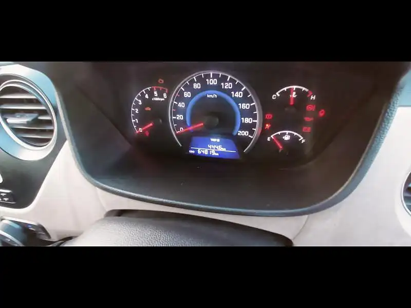 Second Hand Hyundai Grand i10 Magna U2 1.2 CRDi in Bulandshahar