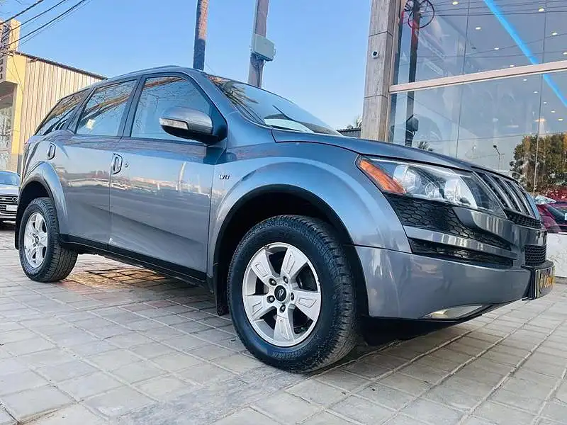 Second Hand Mahindra XUV500 [2011-2015] W8 in Bangalore
