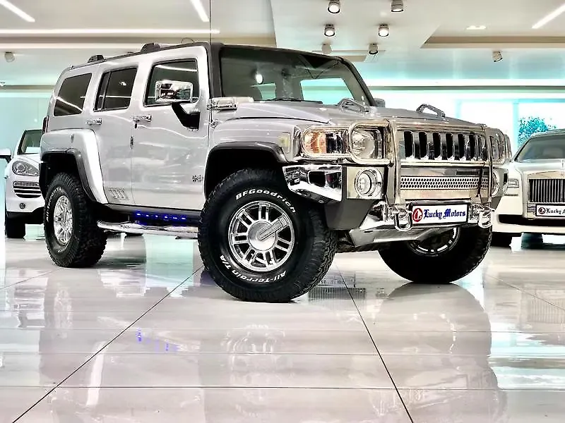 Used 2008 Hummer H3 SUV for sale in Mumbai at Rs.60,00,000 CarWale