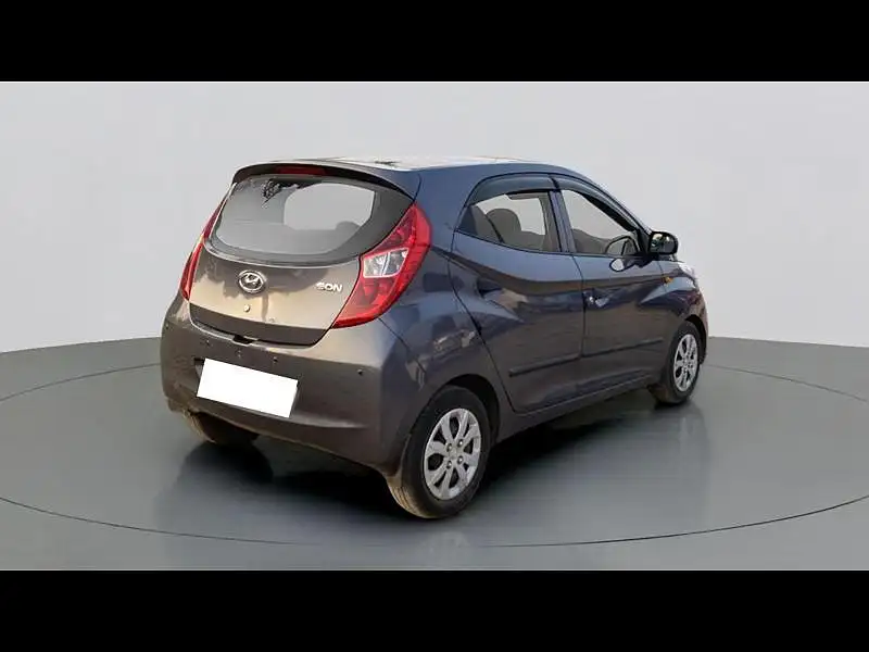 Second Hand Hyundai Eon Magna + in Kolkata
