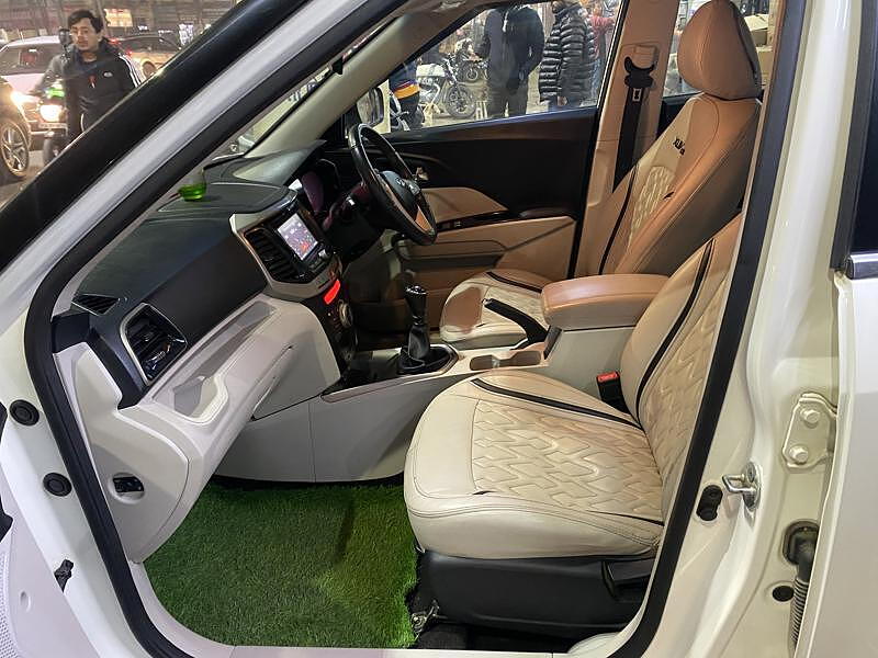 Second Hand Mahindra XUV300 1.5 W6 [2019-2020] in Lucknow
