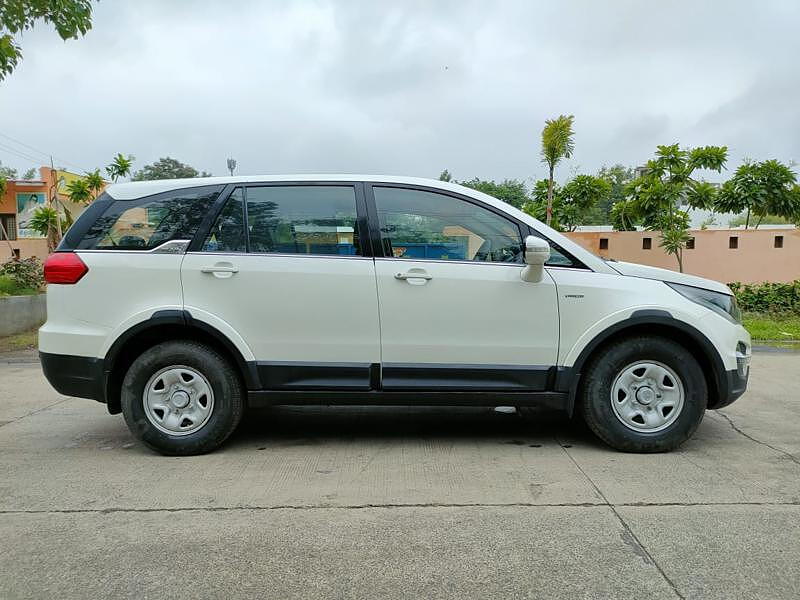 Second Hand Tata Hexa [2017-2019] XE 4x2 7 STR in Indore