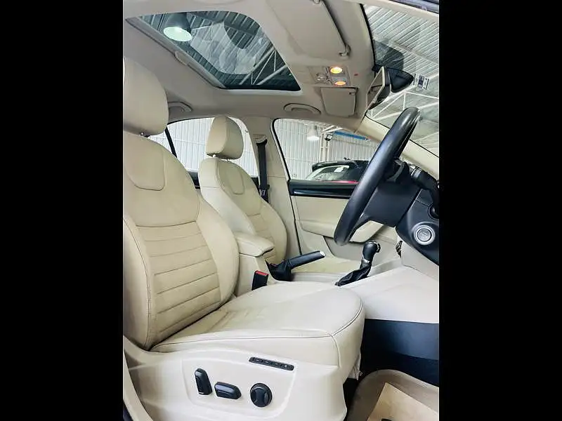 Second Hand Skoda Octavia [2017-2021] 2.0 TDI CR Style Plus AT [2017] in Hyderabad