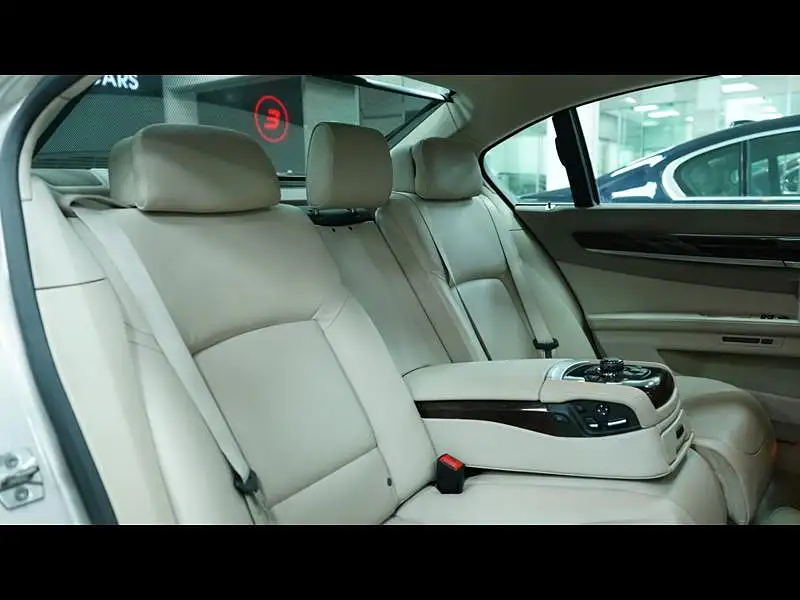 Used BMW 7 Series [Import Pre-2007] 730d Sedan in Chennai