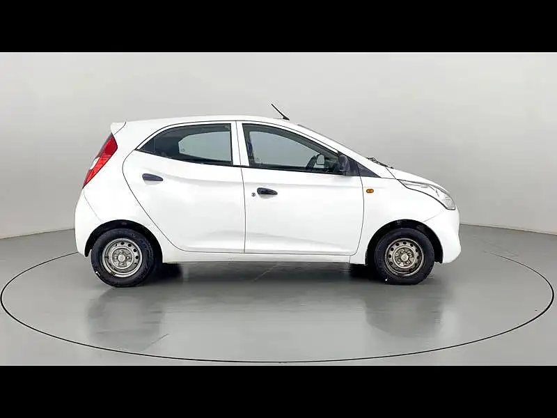 Second Hand Hyundai Eon Era + in Mumbai