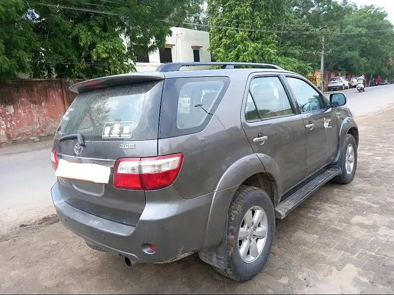 Second Hand Toyota Fortuner [2009-2012] 3.0 MT in Jaipur