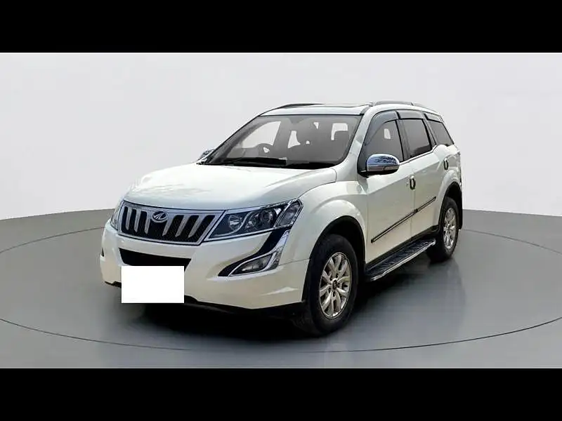 Second Hand Mahindra XUV500 [2015-2018] W10 AWD AT in Kolkata