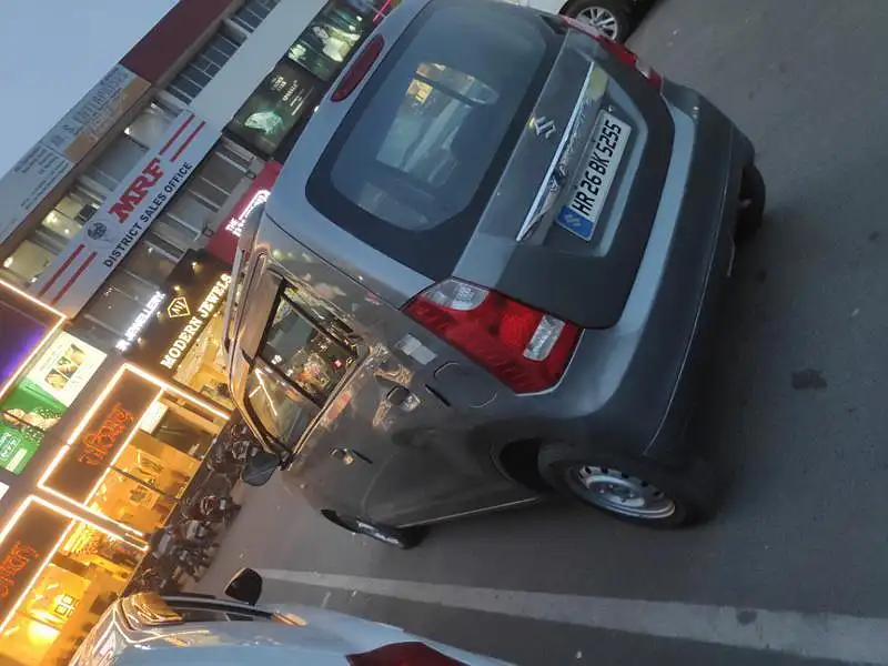 Second Hand Maruti Suzuki Wagon R 1.0 [2010-2013] LXi in Chandigarh