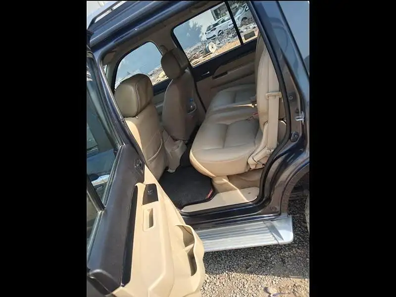 Second Hand Ford Endeavour [2009-2014] 2.5L 4x2 in Ambala Cantt