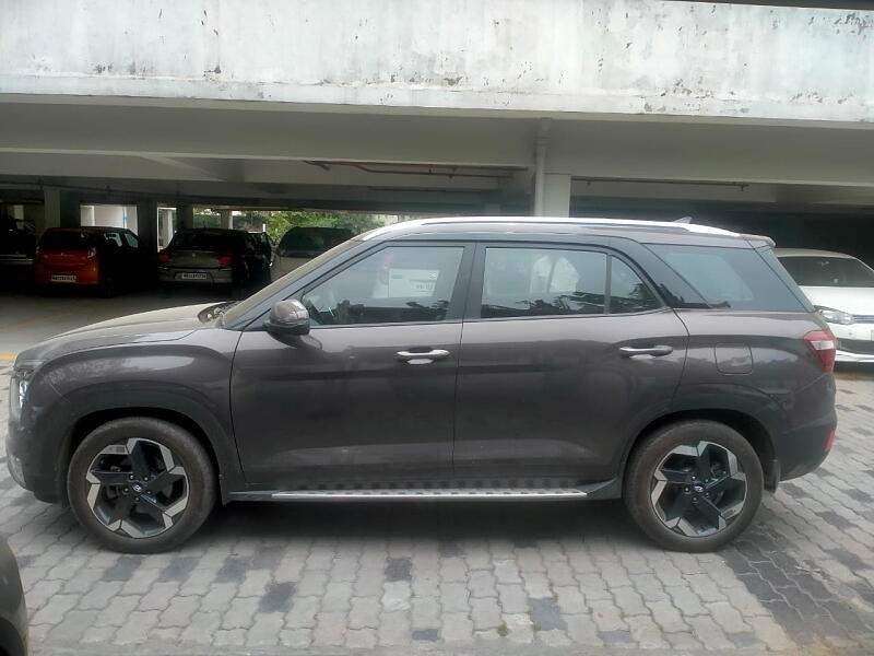 Used Hyundai Alcazar [2021-2023] Platinum (O) 6 STR 1.5 Diesel AT in Kolkata
