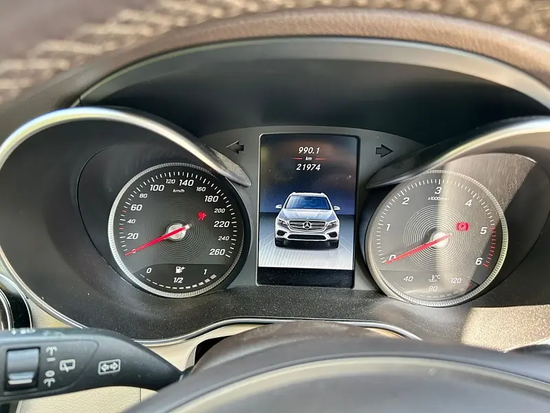 Second Hand Mercedes-Benz GLC [2016-2019] 220 d Sport in Lucknow