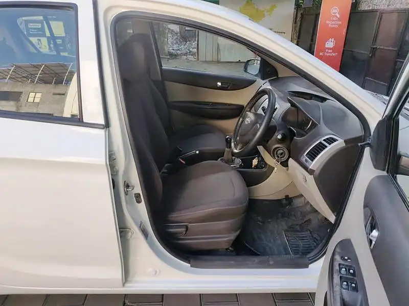 Second Hand Hyundai i20 [2008-2010] Magna 1.2 in Surat