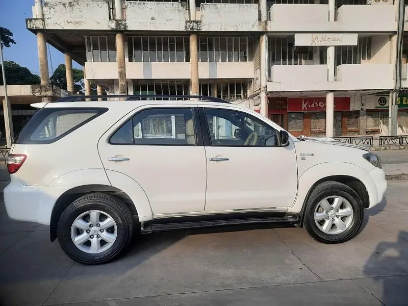 Second Hand Toyota Fortuner [2009-2012] 3.0 MT in Chandigarh