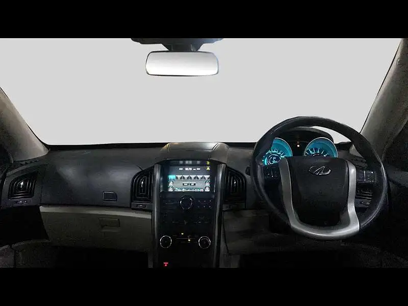 Second Hand Mahindra XUV500 [2015-2018] W10 AT 1.99 in Zirakpur
