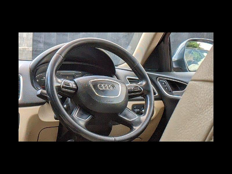 Second Hand Audi Q3 [2017-2020] 30 TDI Premium FWD in Lucknow