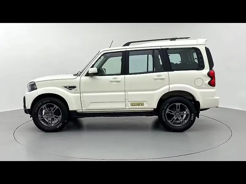 Second Hand Mahindra Scorpio 2021 S11 4WD 7 STR in Ahmedabad