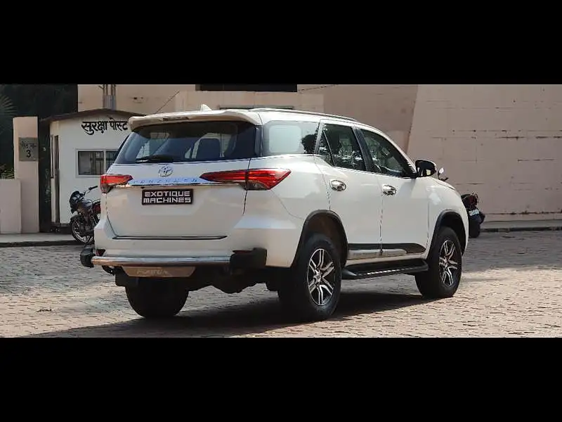 Used Toyota Fortuner [2016-2021] 2.8 4x2 MT [2016-2020] in Lucknow