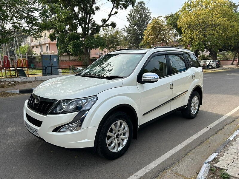 Second Hand Mahindra XUV500 [2015-2018] W10 AWD AT in Chandigarh