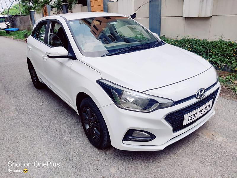 Second Hand Hyundai Elite i20 [2019-2020] Sportz Plus 1.4 CRDi in Hyderabad