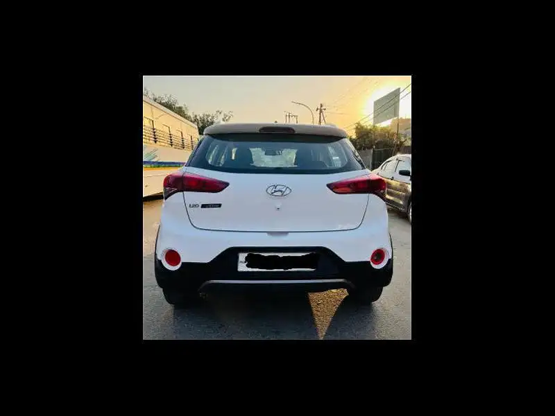 Second Hand Hyundai i20 Active [2015-2018] 1.4 SX in Agra