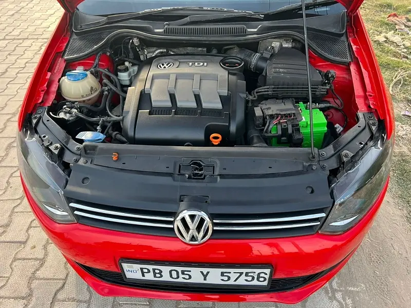 Second Hand Volkswagen Polo [2012-2014] Highline1.2L (D) in Zirakpur