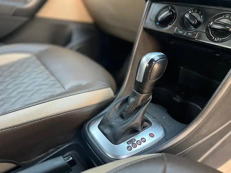 Second Hand Volkswagen Ameo Comfortline 1.5L (D) in Delhi