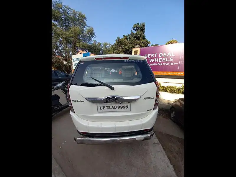 Second Hand Mahindra XUV500 [2015-2018] W10 AWD in Lucknow